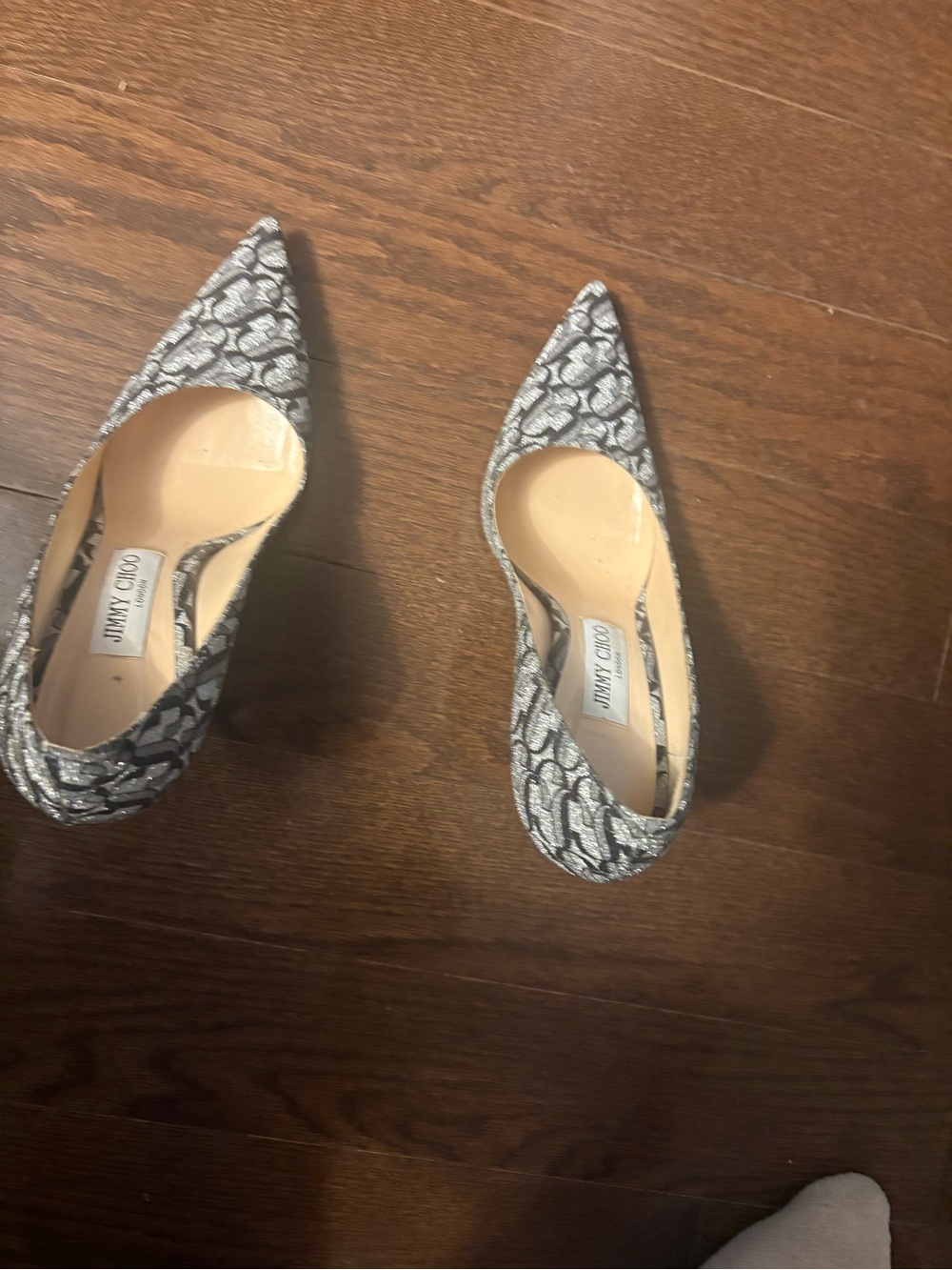 Jimmy Choo Gray Patterned Pointed Toe Pumps - Picture 2 of 8